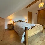 Le Des Vanneaux 종루프 롱지메르